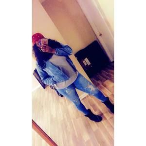 Meet your Posher, Jasmine